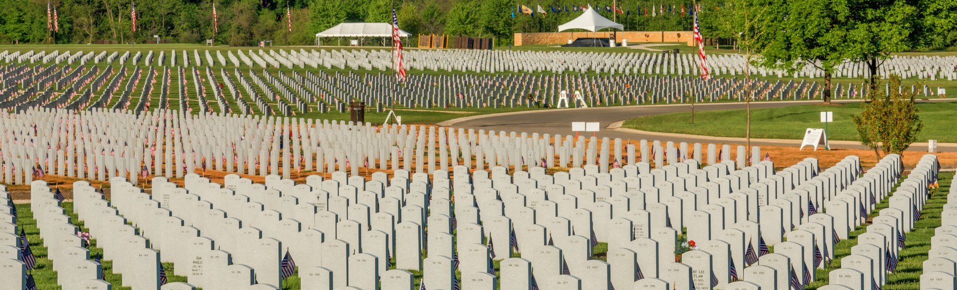 Abraham Lincoln Cemetery